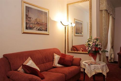 Nice Hotel ميستر المظهر الخارجي الصورة